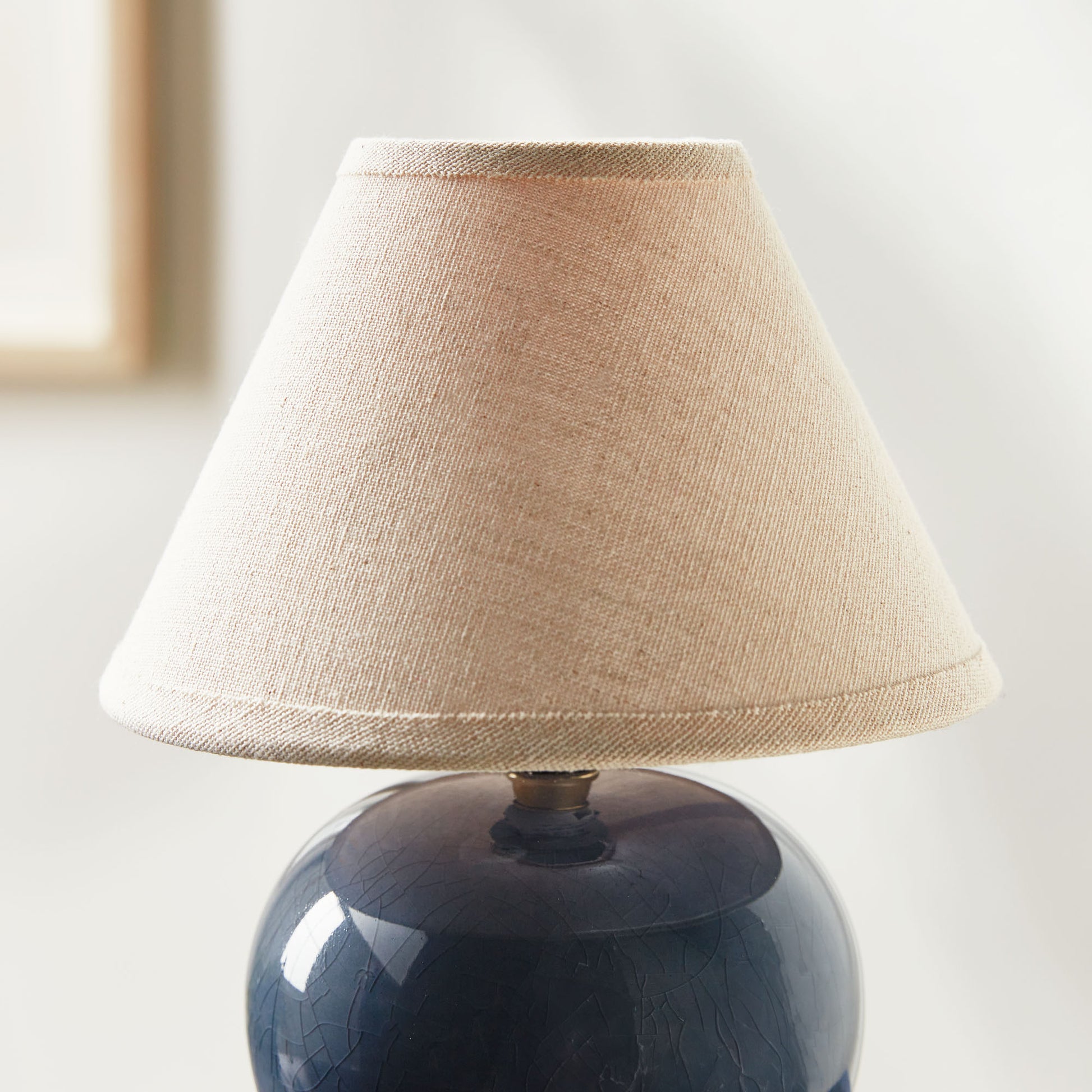 Blue ceramic mini lamp - stylish home accent (Image6).