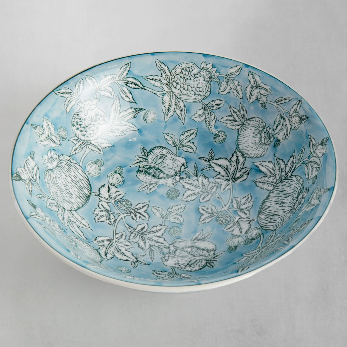 Blue hand-painted porcelain decorative bowl - stylish home accent (Image2).