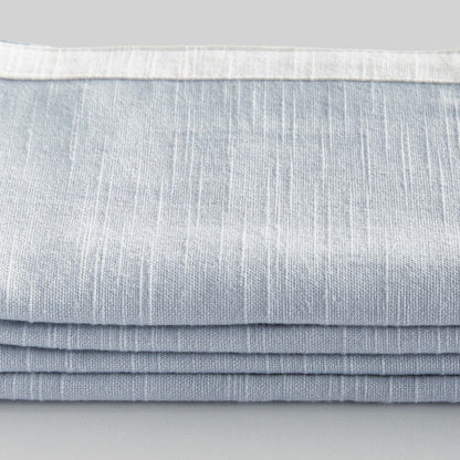 Blue with white border cotton dinner napkins (set of 4) - stylish home accent (Image2).