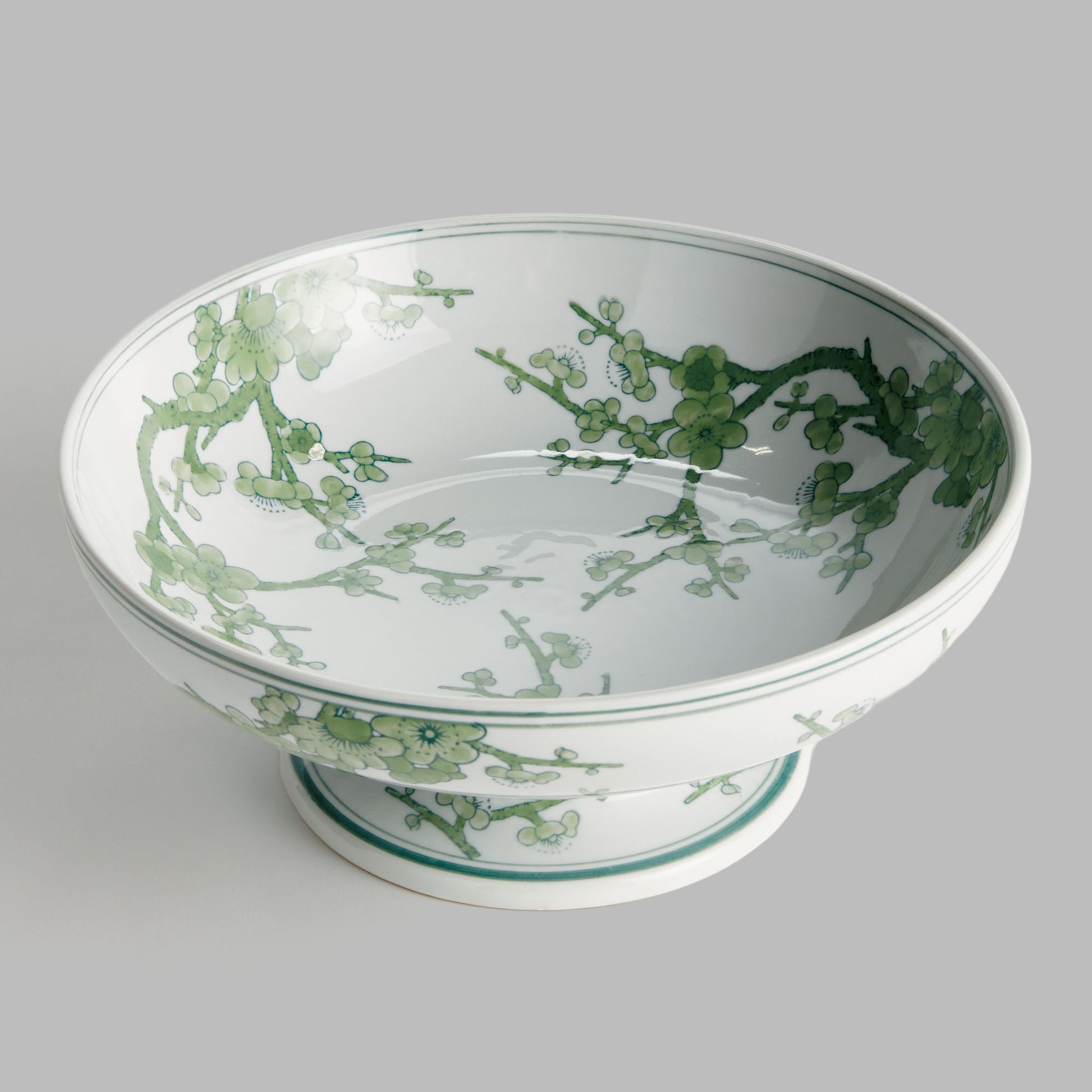 Chinoiserie green ceramic footed bowl - stylish home accent (Image3).