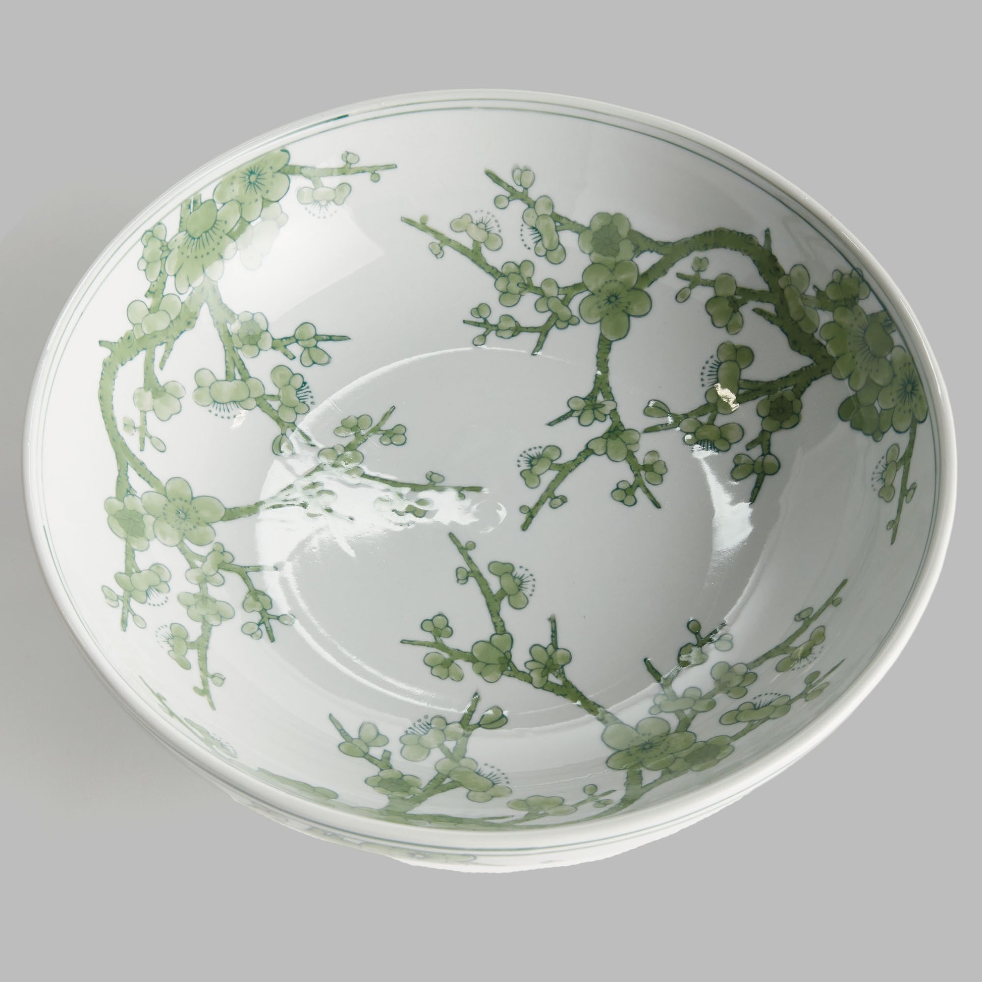 Chinoiserie green ceramic footed bowl - stylish home accent (Image4).