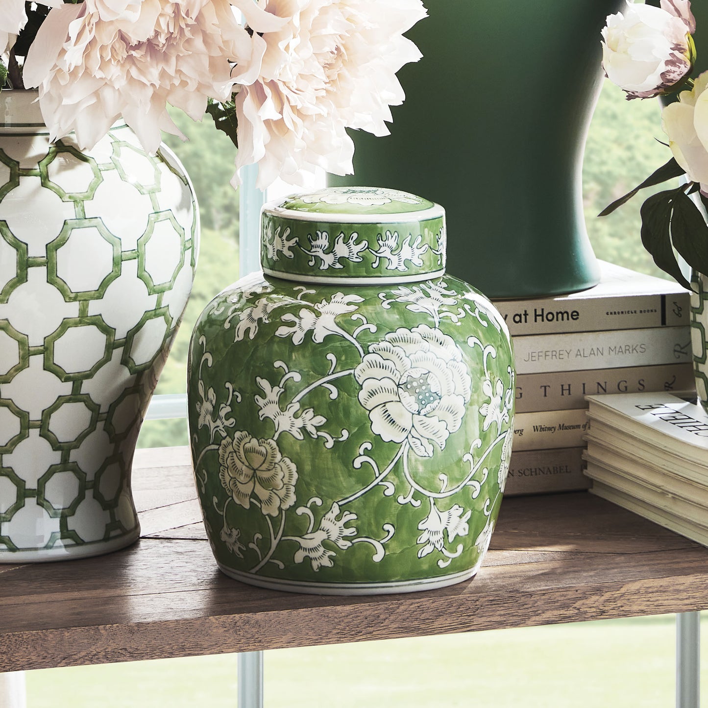 Chinoiserie green ceramic lidded jar - stylish home accent (Image5).