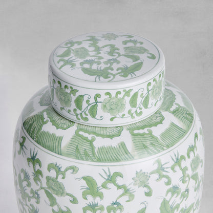 Chinoiserie green ceramic lidded jar - stylish home accent (Image5).