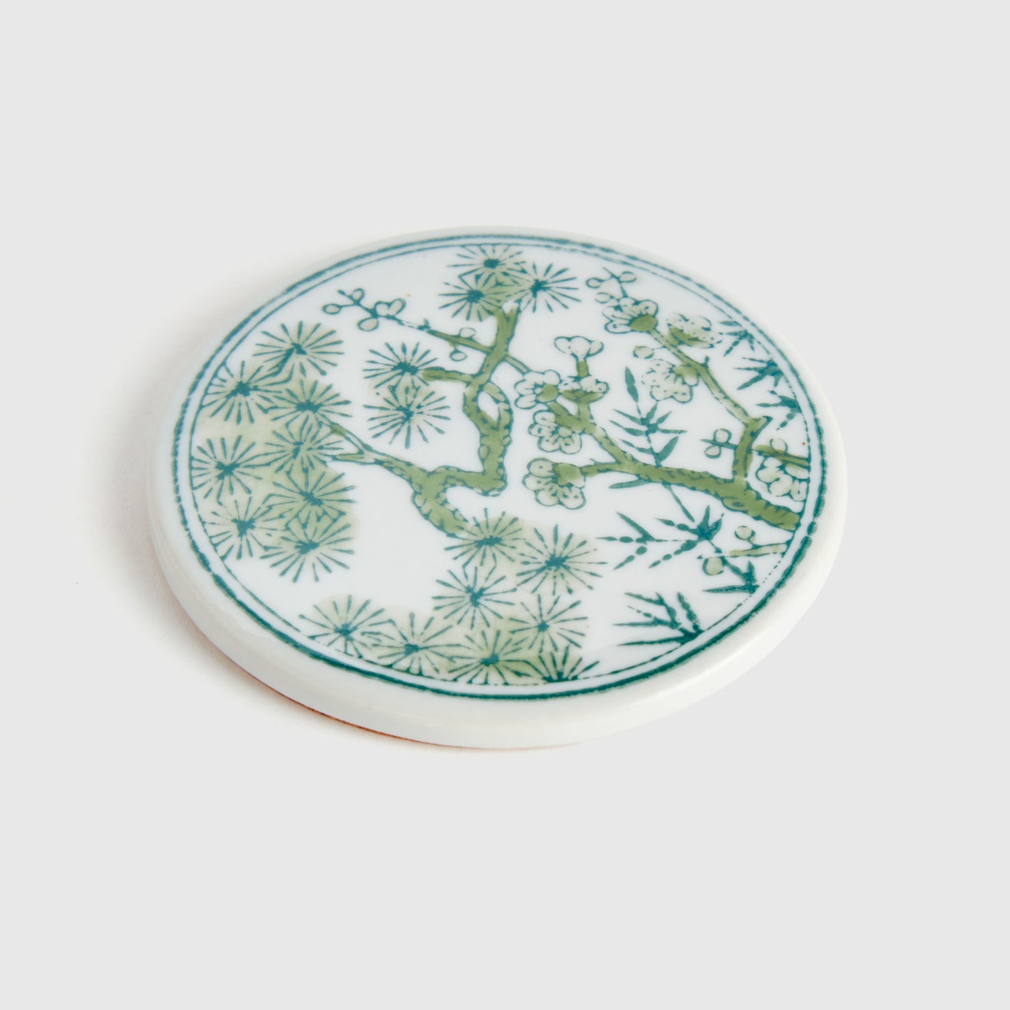 Chinoiserie green porcelain coasters (set of 6) - stylish home accent (Image2).