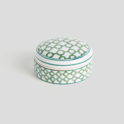 Chinoiserie green porcelain lidded boxes (set of 3) - stylish home accent (Image3).