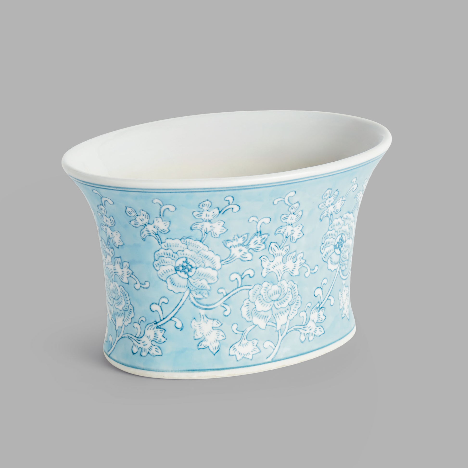 Chinoiserie light blue hand-painted porcelain small cachepot - stylish home accent (Image1).
