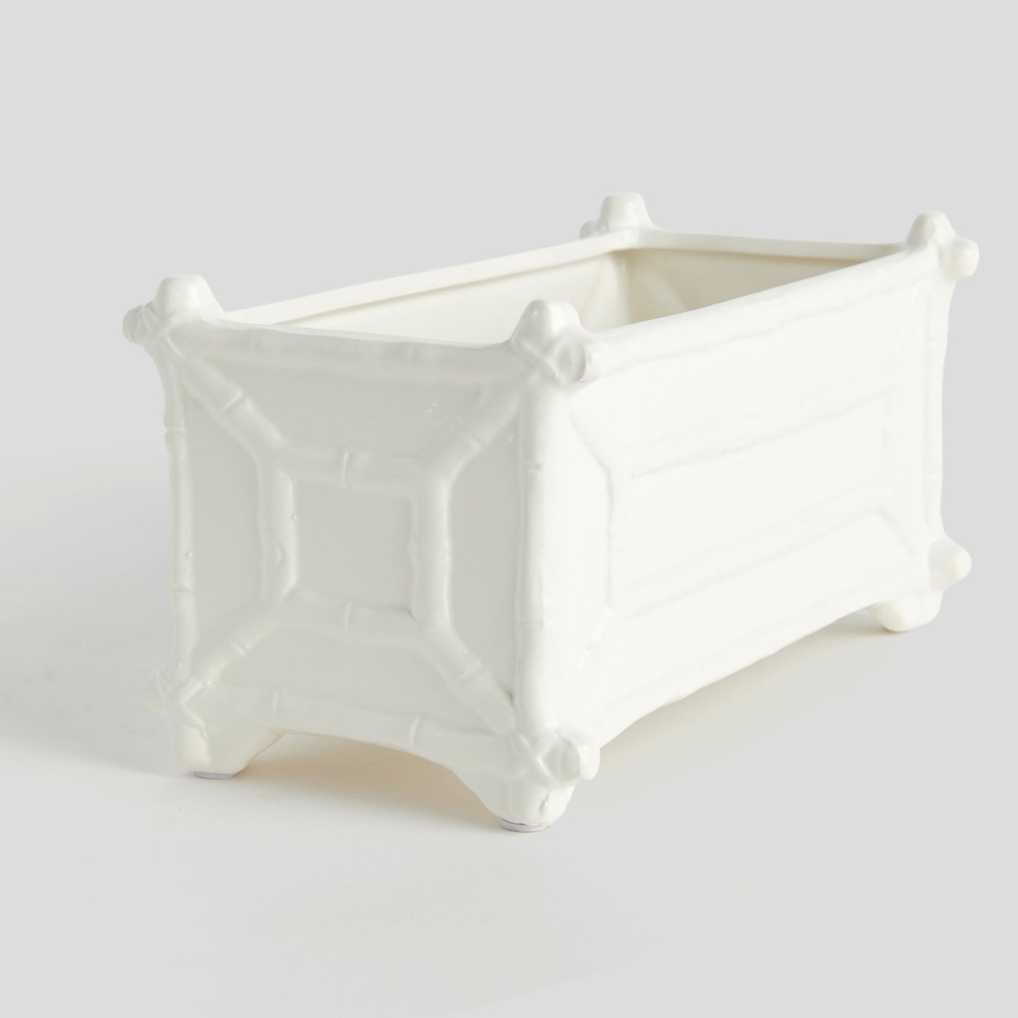 Chinoiserie white ceramic rectangular cachepot - stylish home accent (Image3).