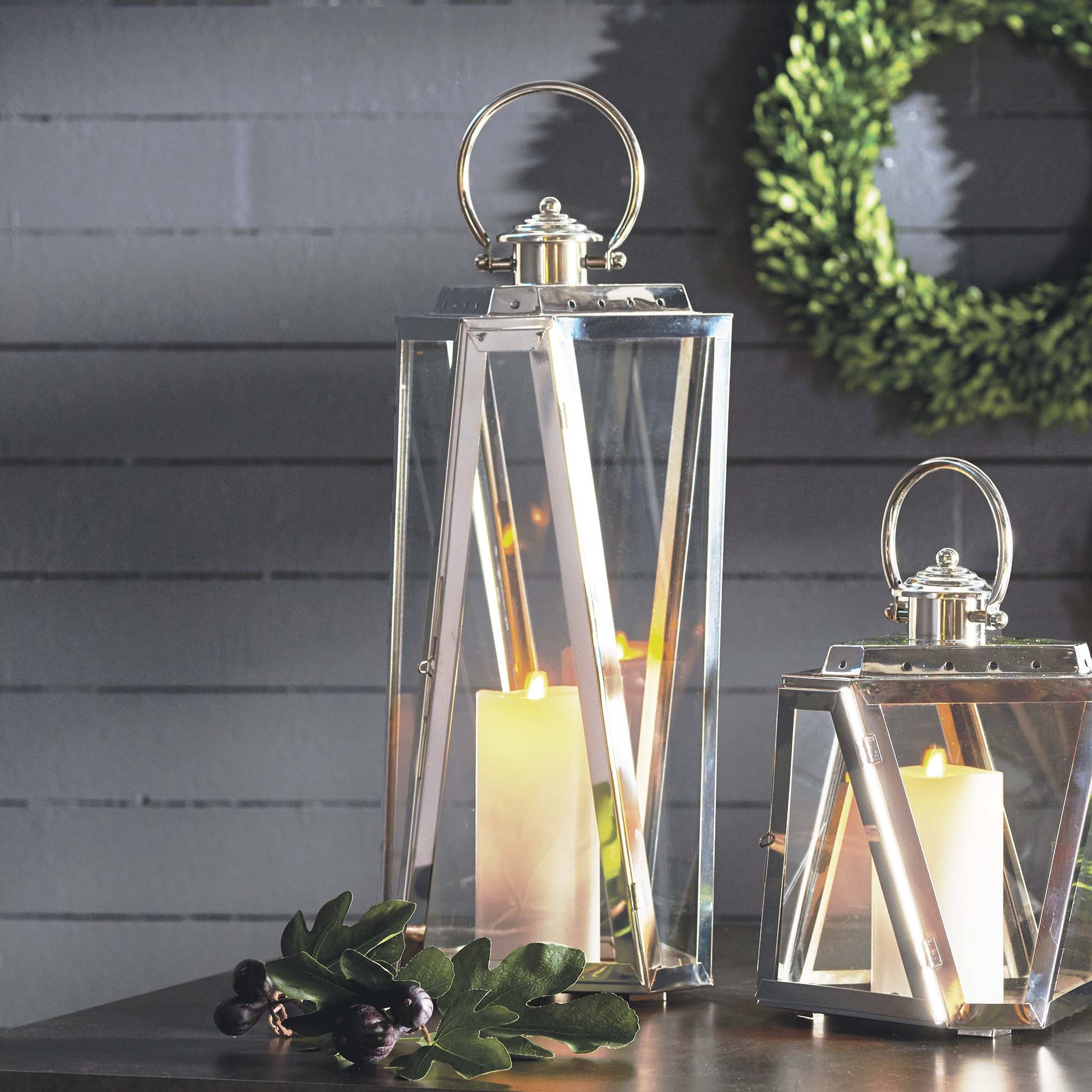 Chrome nautical lantern 22 inch - stylish home accent (Image5).