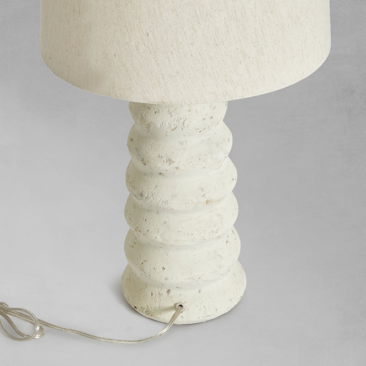 Cream textured ecomix lamp 26 inch - stylish home accent (Image4).