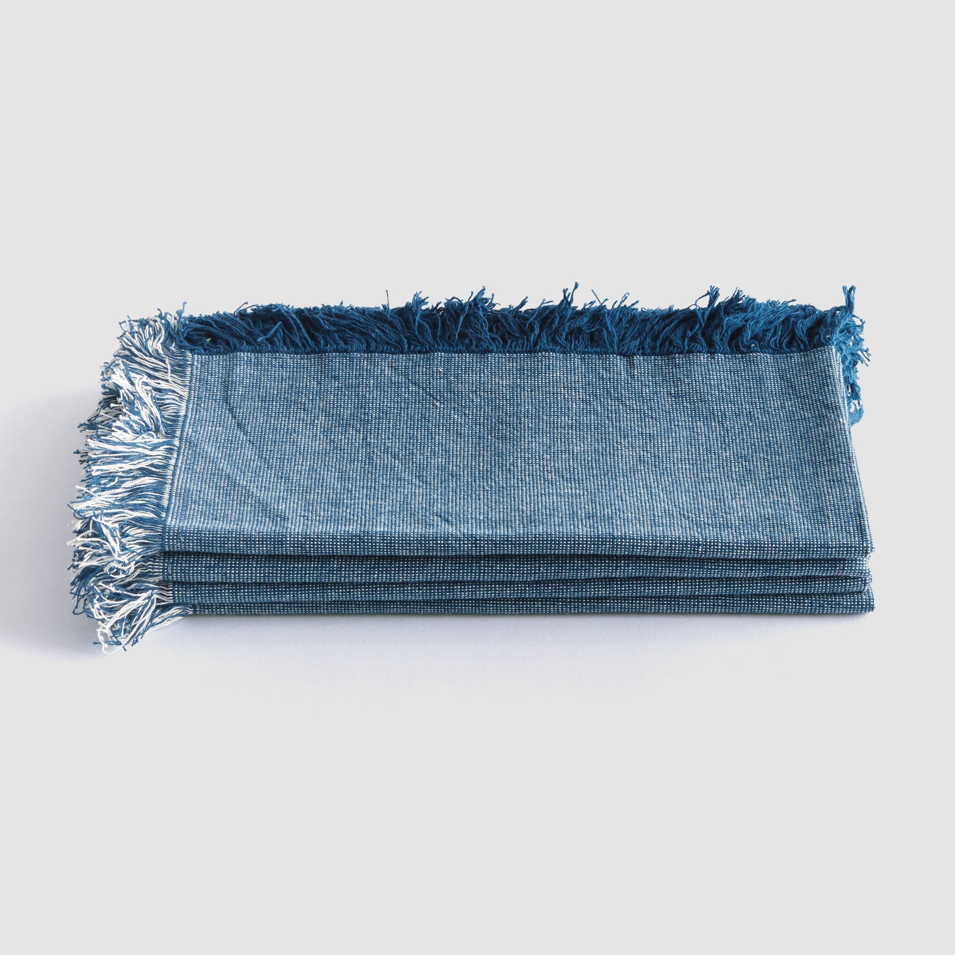Dark blue cotton dinner napkins (set of 4) - stylish home accent (Image3).
