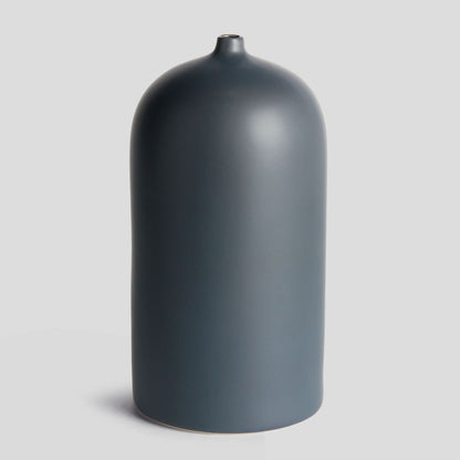 Dark navy ceramic large vase - stylish home accent (Image4).