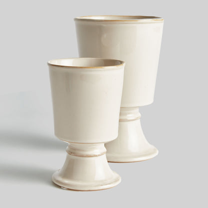 Footed stoneware cream cachepots (set of 2) - stylish home accent (Image3).