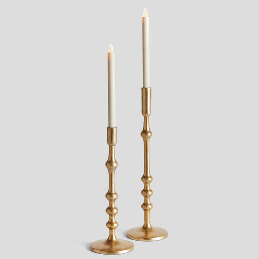 Gold aluminum taper holders (set of 2) - stylish home accent (Image4).
