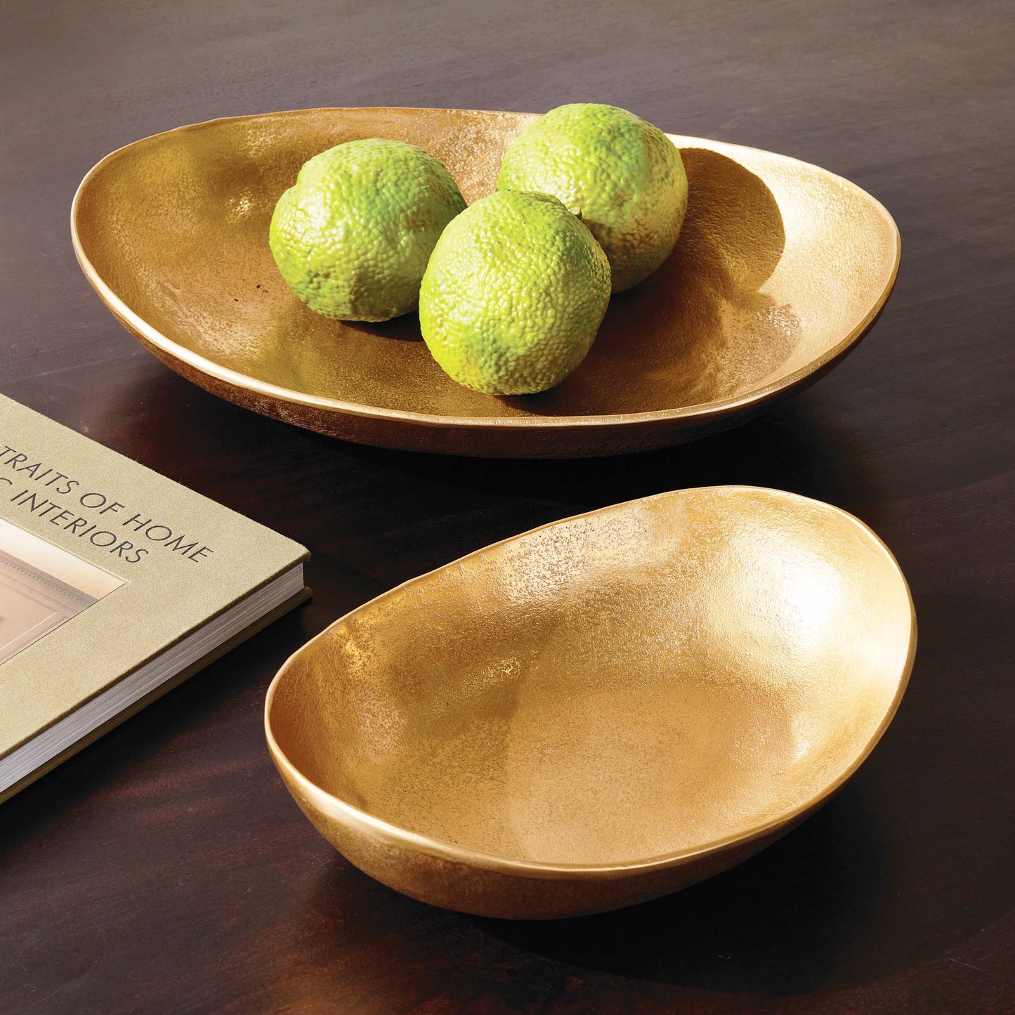 Gold textured oval decorative bowls (set of 2) - stylish home accent (Image1).