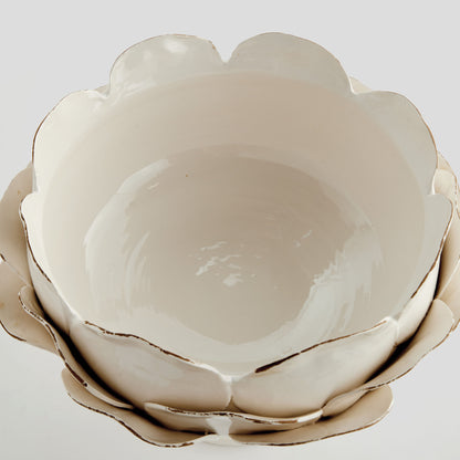 Grande white handcrafted ceramic footed decorative bowl - stylish home accent (Image2).