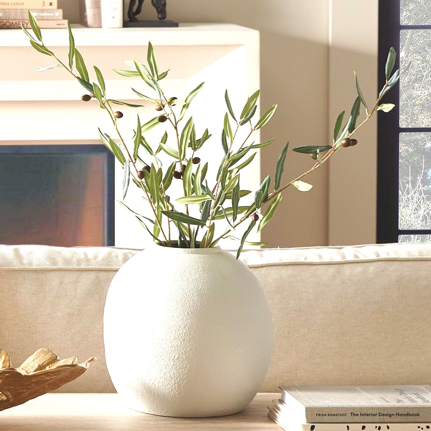 Gray-green faux olive stems (set of 4) - stylish home accent (Image5).