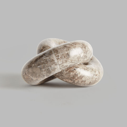 Gray marble linked rings sculpture - stylish home accent (Image2).