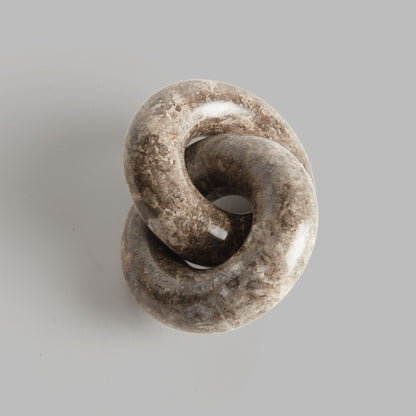 Gray marble linked rings sculpture - stylish home accent (Image3).