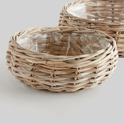 Gray rattan low basket planters (set of 2) - stylish home accent (Image3).