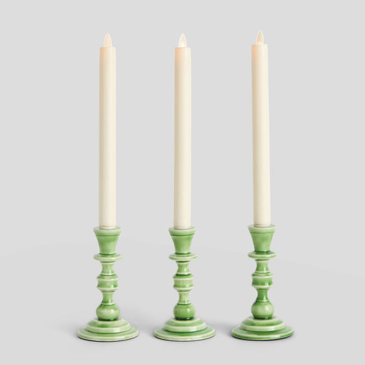 Green enamel taper holders (set of 3) - stylish home accent (Image1).
