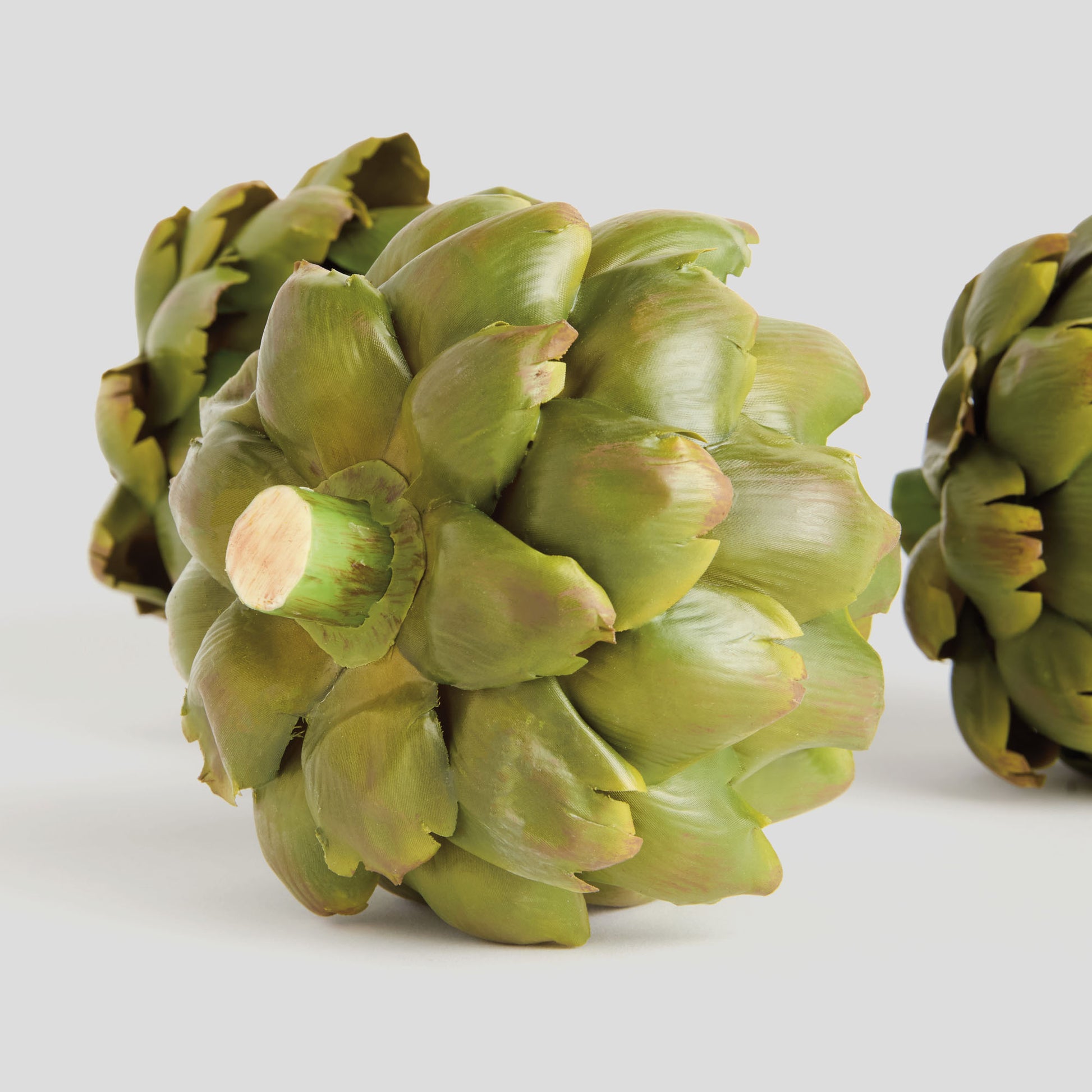 Green faux artichokes (set of 3) - stylish home accent (Image3).