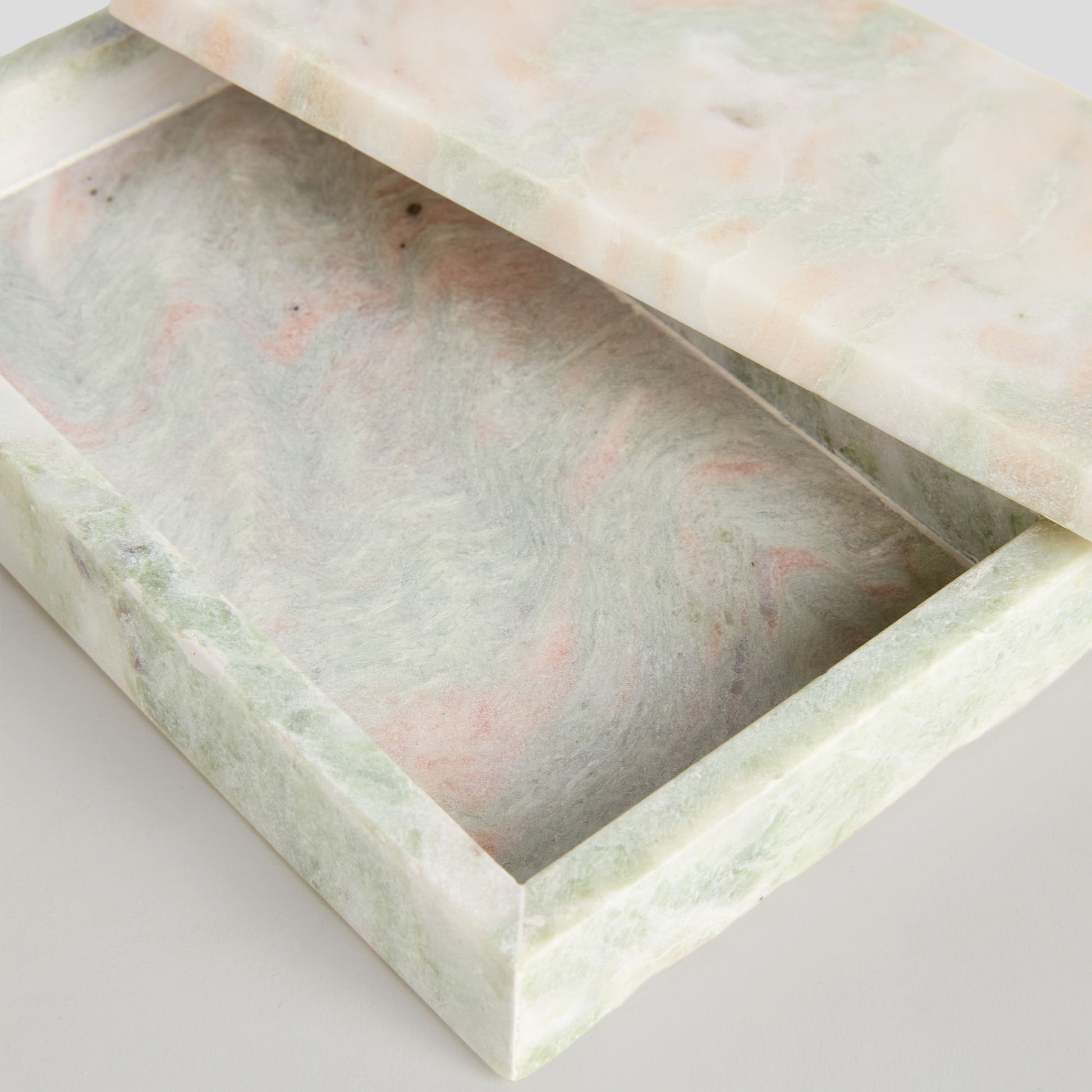 Green marble lidded boxes (set of 2) - stylish home accent (Image5).