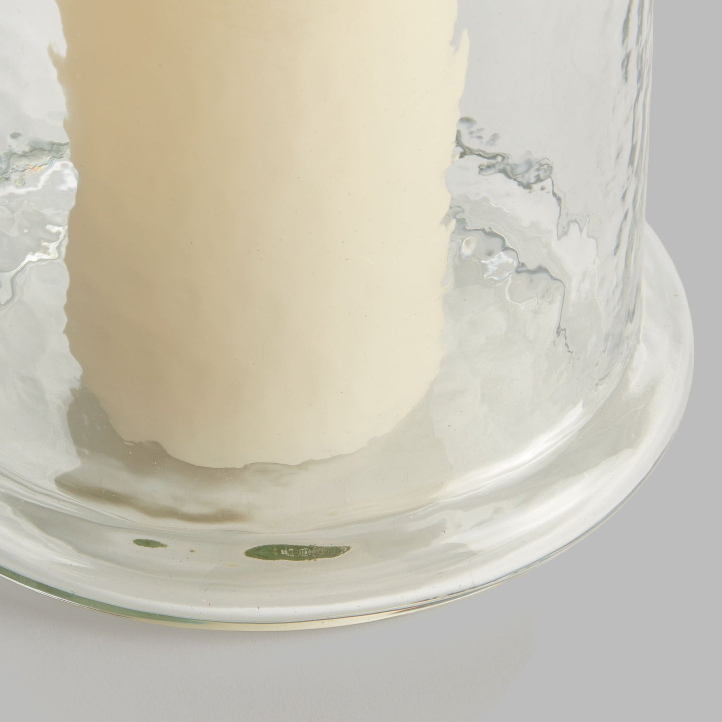 Hammered clear glass large hurricane - stylish home accent (Image5).