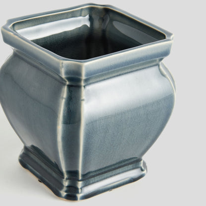 Large blue reactive glaze ceramic pot - stylish home accent (Image3).