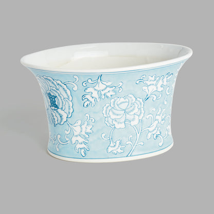 Large light blue hand-painted chinoiserie porcelain cachepot - stylish home accent (Image4).