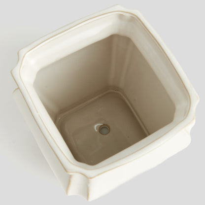 Large white glazed ceramic pot - stylish home accent (Image2).