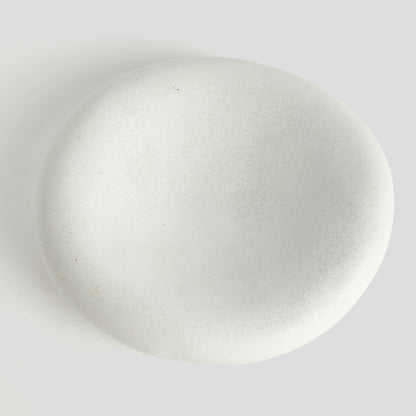 Large white stoneware tray - stylish home accent (Image3).