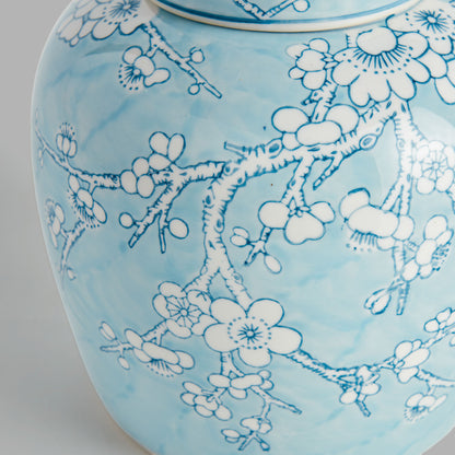 Light blue hand-painted chinoiserie porcelain lidded jar - stylish home accent (Image4).
