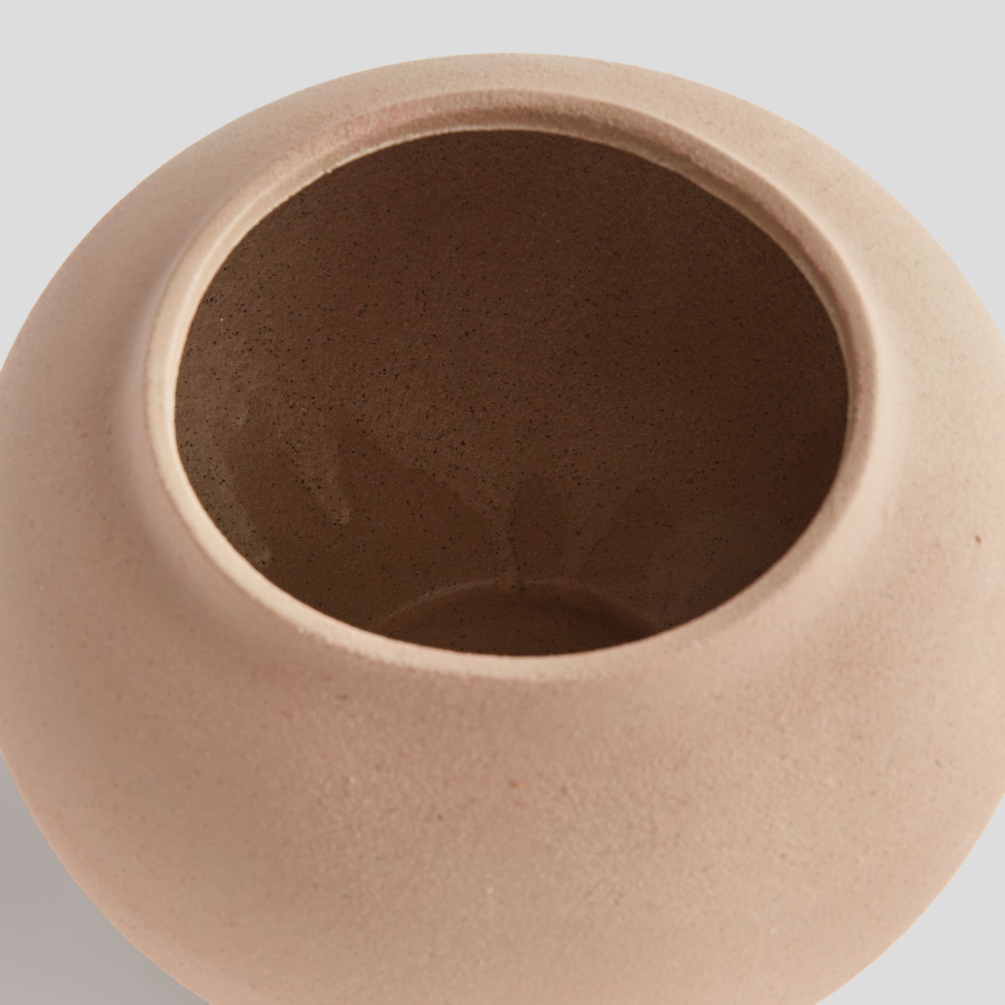 Matte clay teardrop large vase - stylish home accent (Image2).