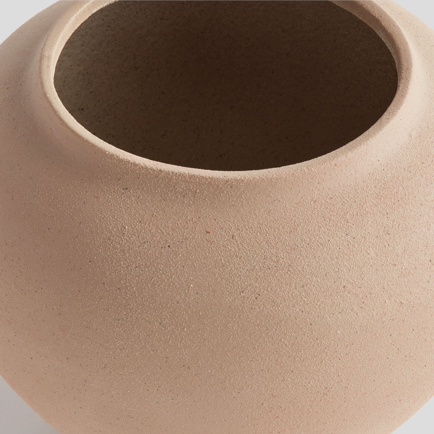 Matte clay teardrop large vase - stylish home accent (Image3).