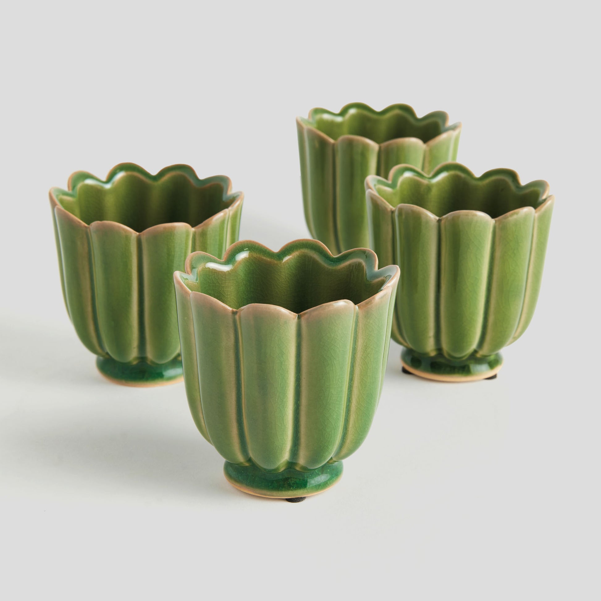Mini green reactive glaze ceramic pots (set of 4) - stylish home accent (Image3).