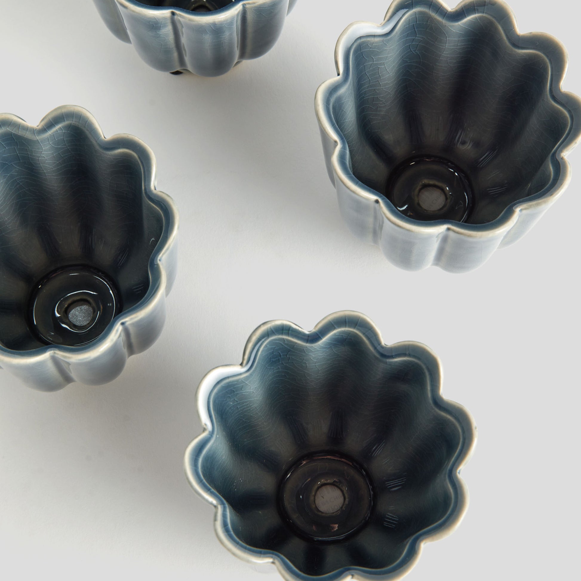 Mini teal reactive glaze ceramic pots (set of 4) - stylish home accent (Image2).