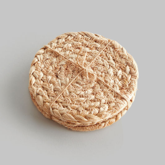 Natural jute coasters (set of 4) - stylish home accent (Image2).