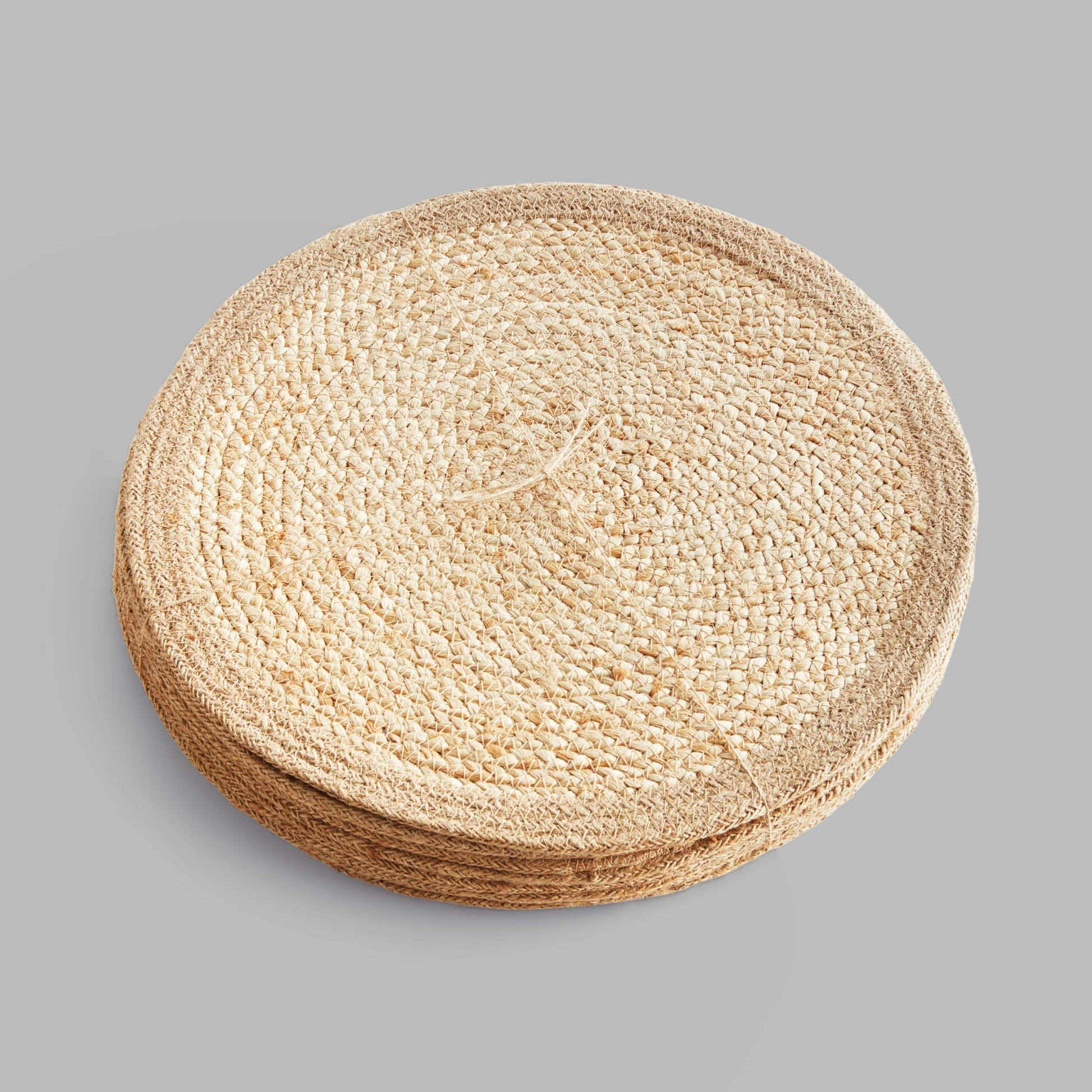 Natural jute round placemats (set of 8) - stylish home accent (Image4).