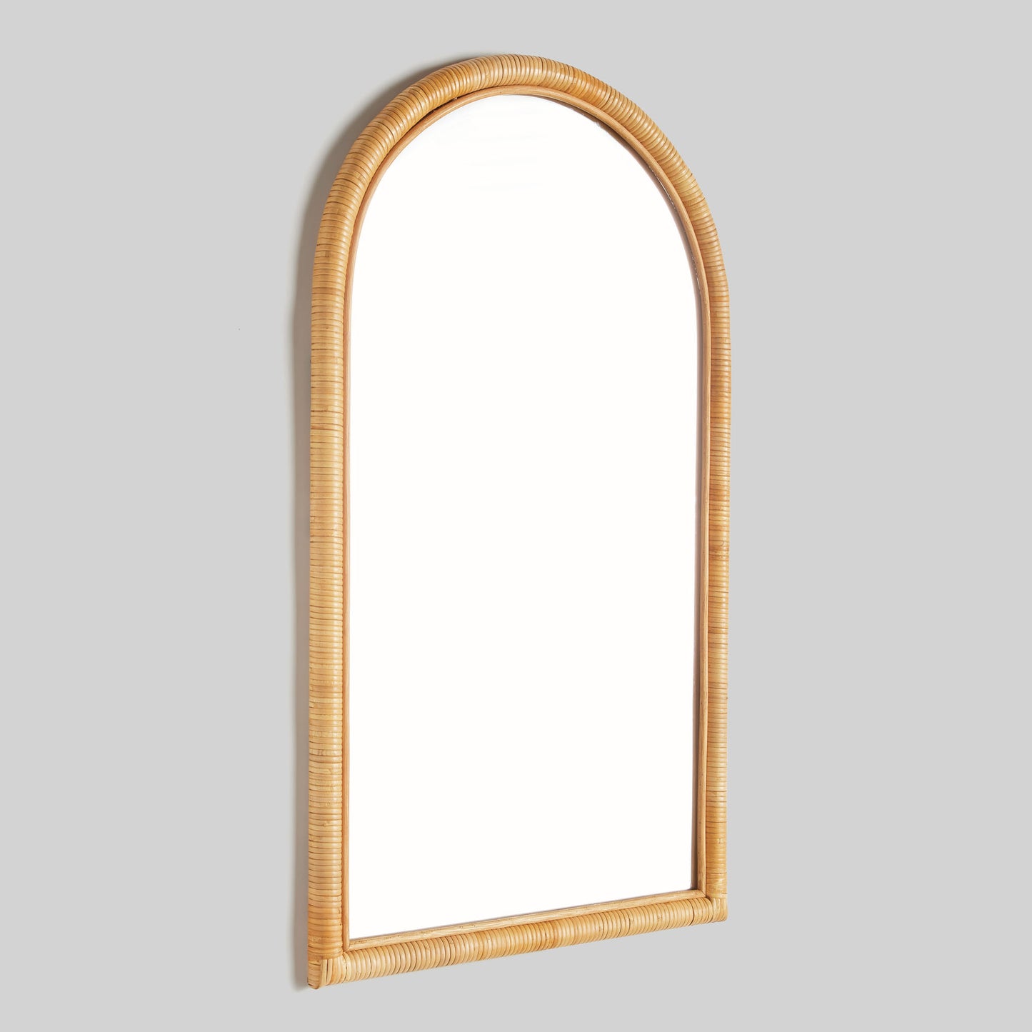 Natural rattan arched console mirror 21.5 inch - stylish home accent (Image3).