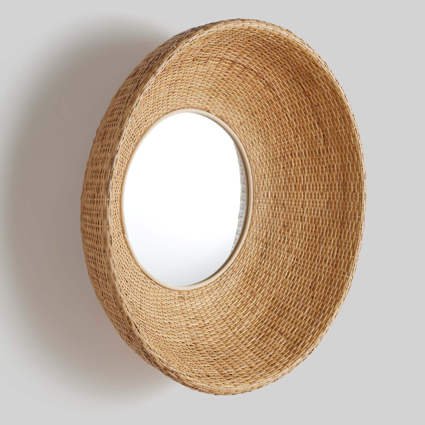 Natural rattan overscale wall mirror 39.5 inch - stylish home accent (Image3).