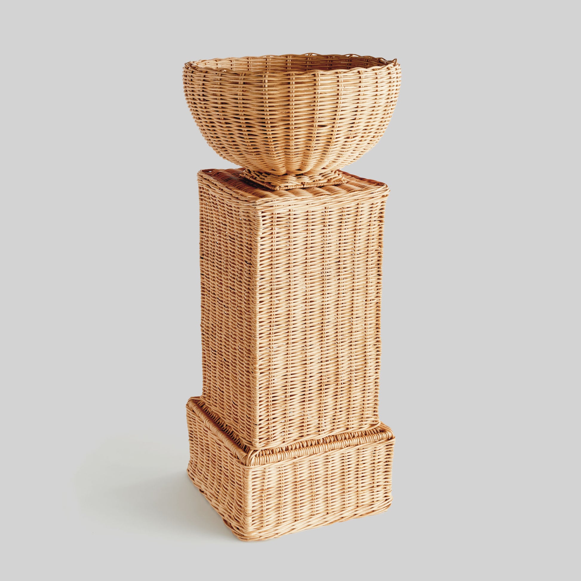 Natural rattan short pedestal - stylish home accent (Image4).