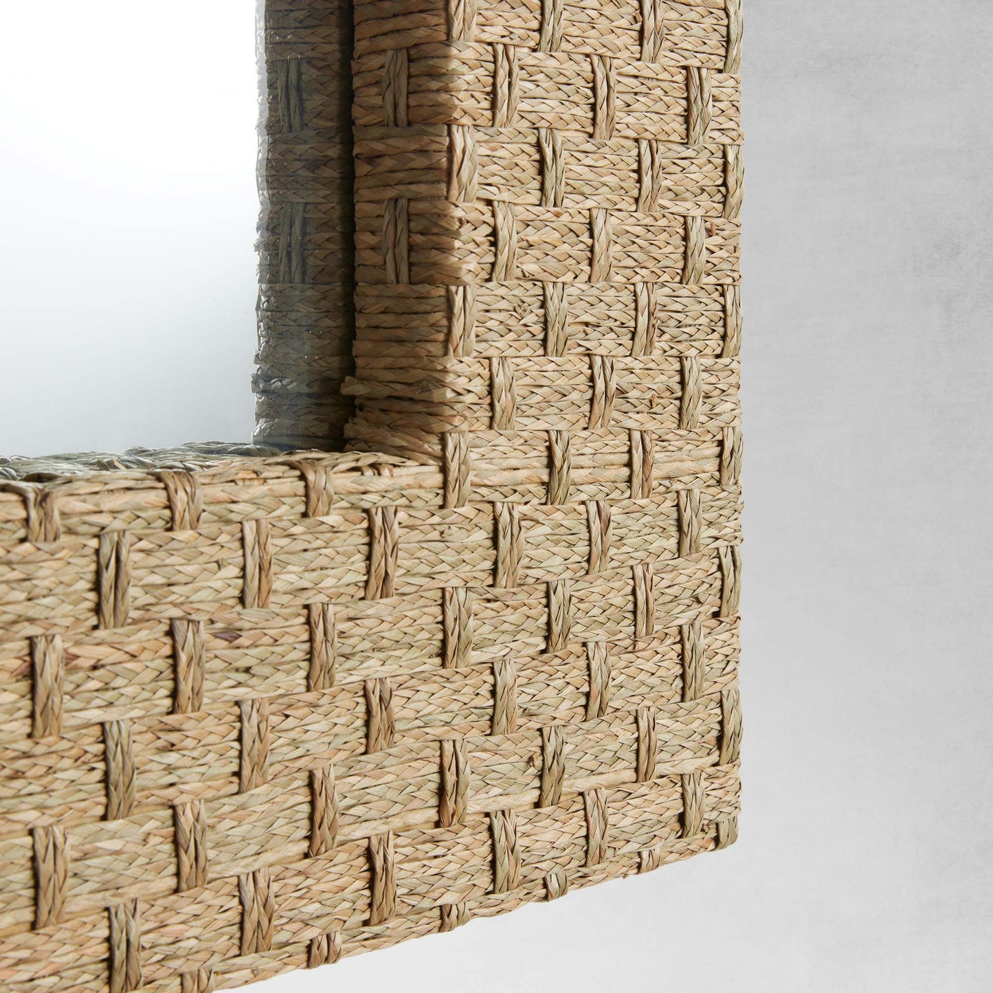 Natural woven seagrass 38 inch mirror - stylish home accent (Image2).
