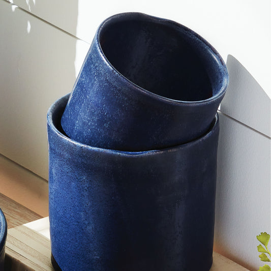 Navy crackle glaze terracotta cachepots (set of 3) - stylish home accent (Image1).