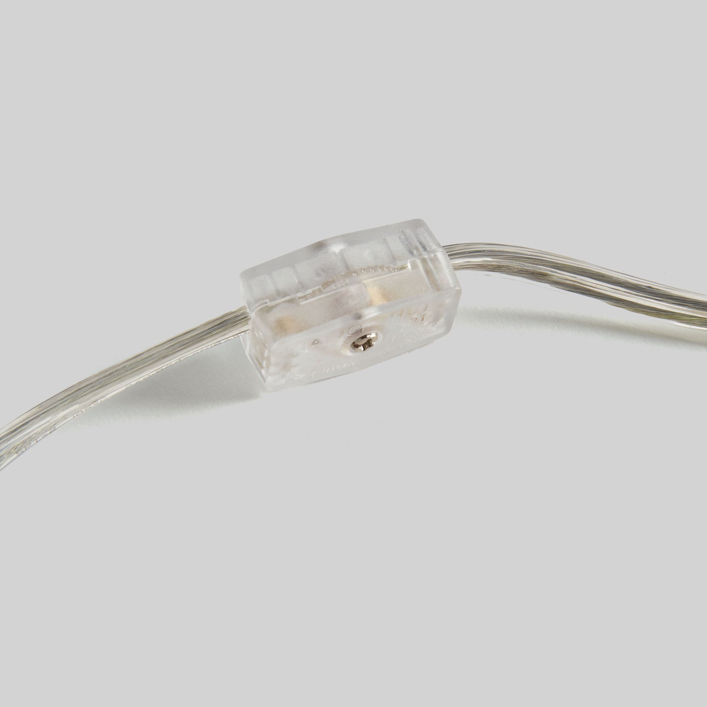 Off-white crackle glaze mini lamp - stylish home accent (Image3).
