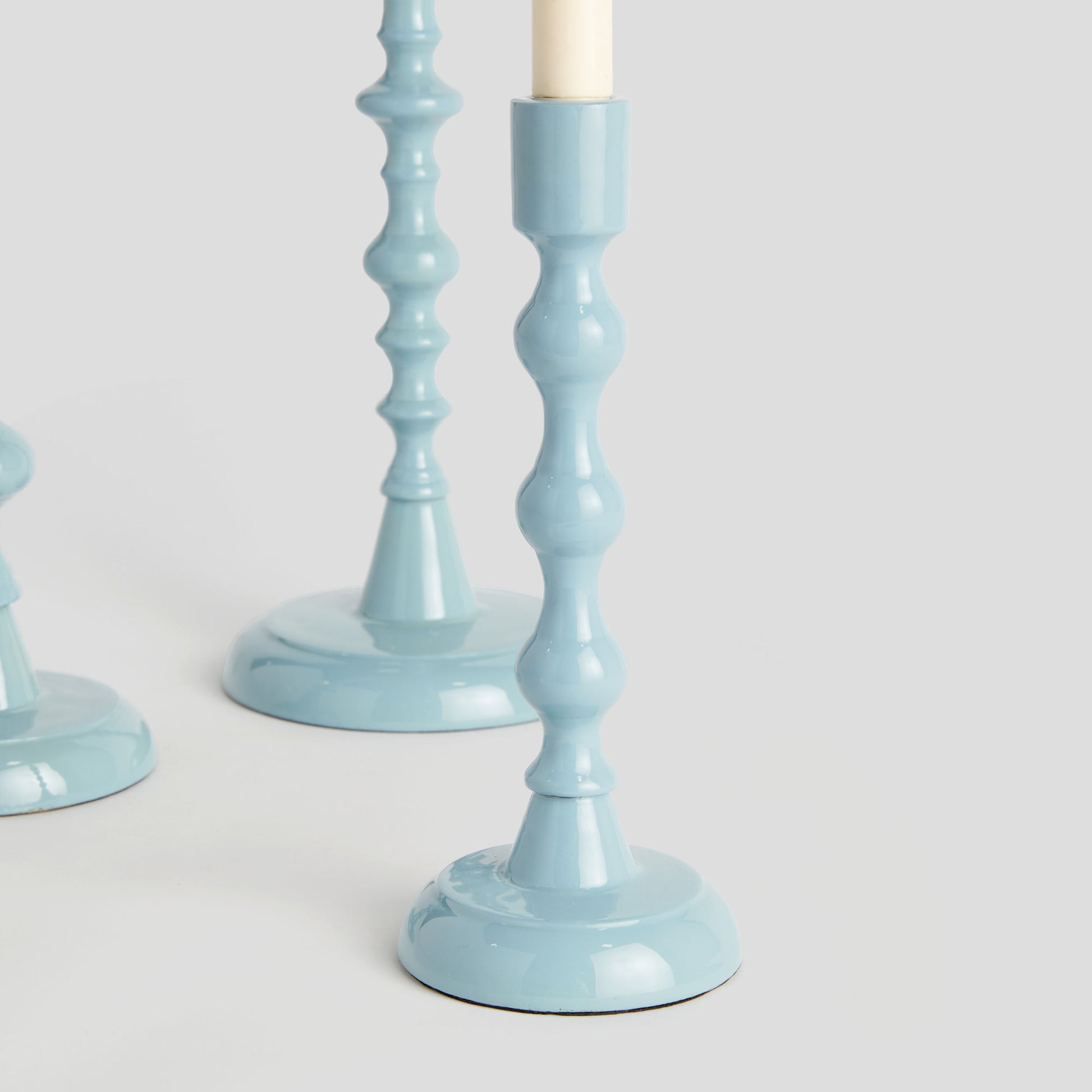 Prussian blue enamel taper holders (set of 3) - stylish home accent (Image2).