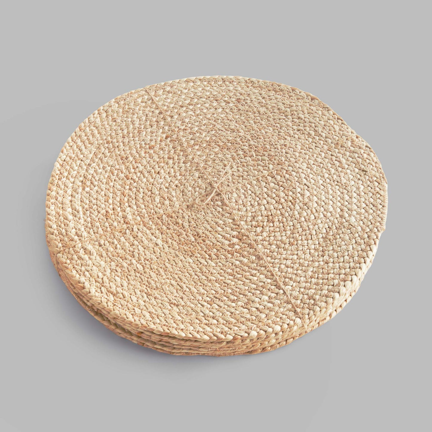 Round jute placemats (set of 8) - stylish home accent (Image4).