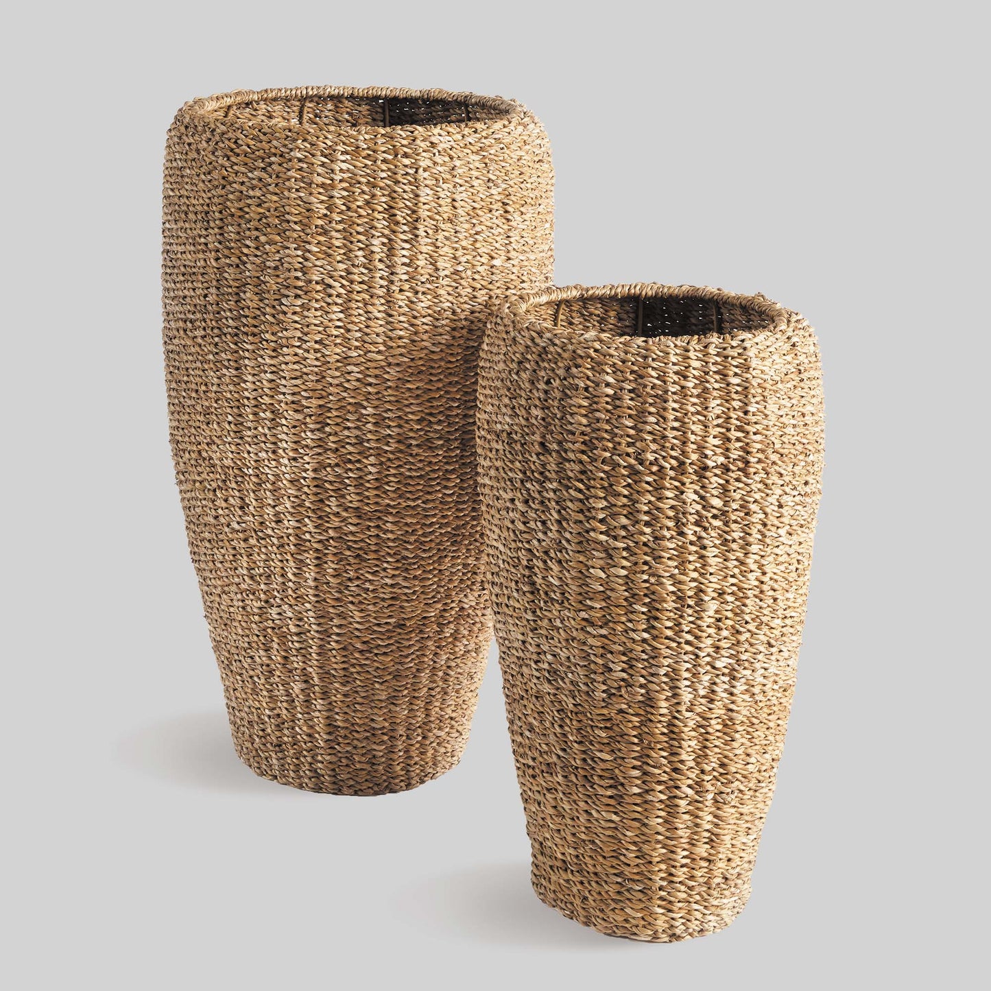 Seagrass tall round planters (set of 2) - stylish home accent (Image1).