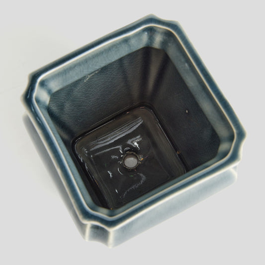 Small blue reactive glaze ceramic pot - stylish home accent (Image2).