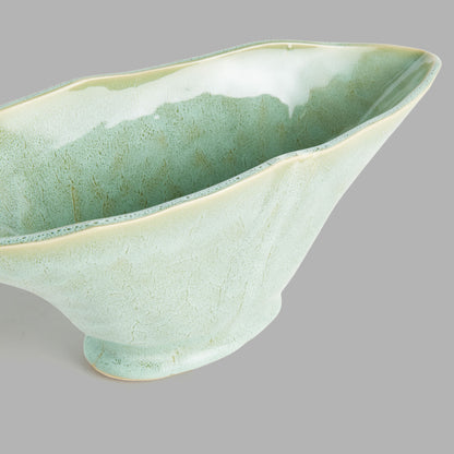 Small green handcrafted ceramic vase - stylish home accent (Image2).