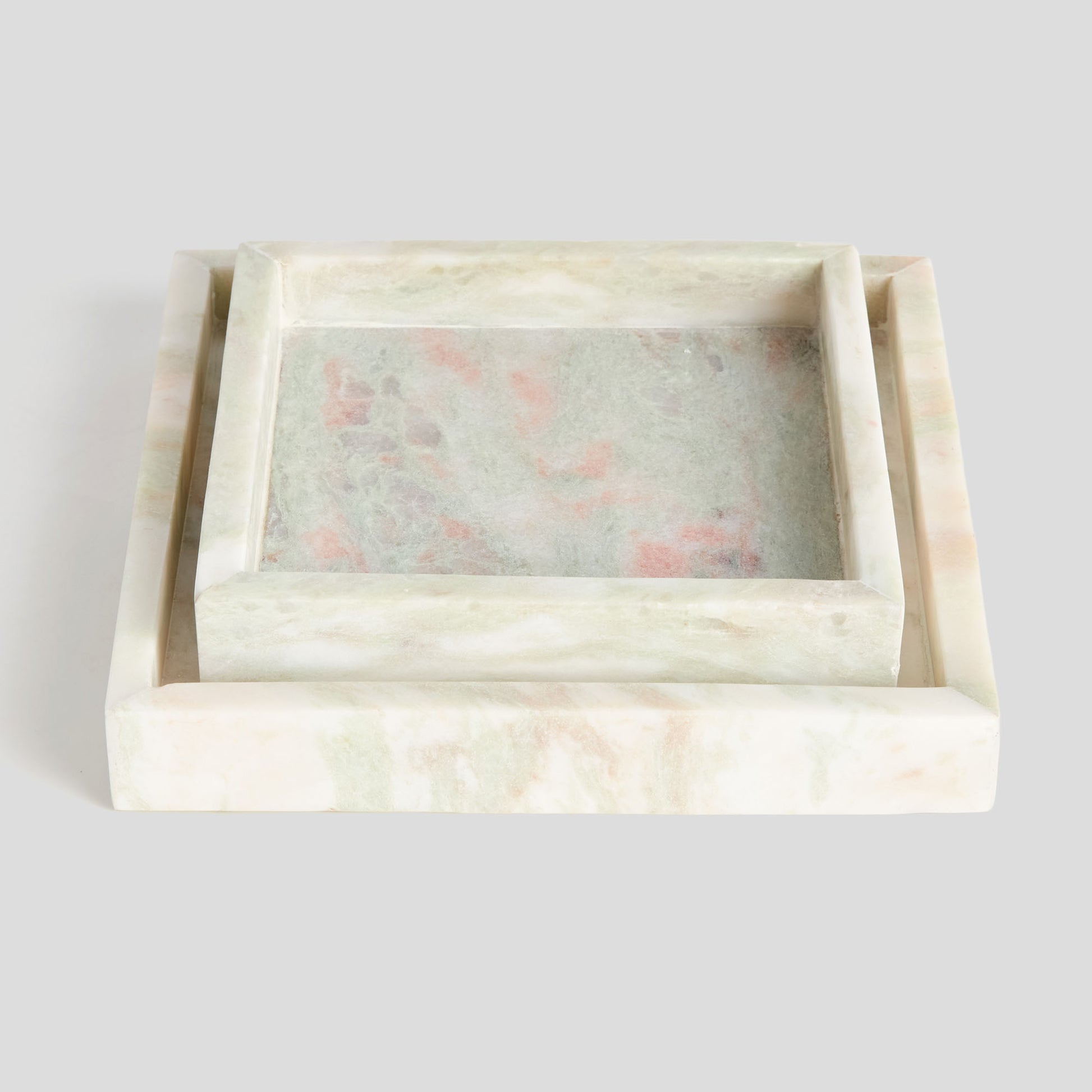 Small green marble square trays (set of 2) - stylish home accent (Image3).